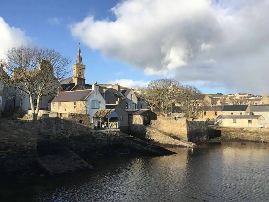 Exploring Stromness on foot